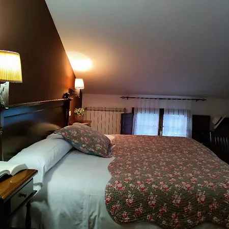 Casonas De Avellaneda Hotel 3*