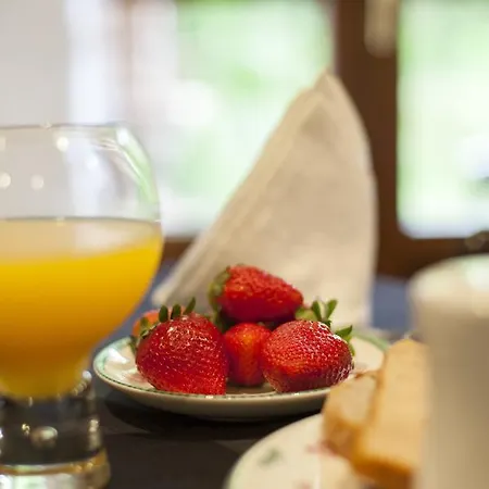 Hotel Casonas De Avellaneda 3*