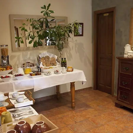 Casonas De Avellaneda 3*