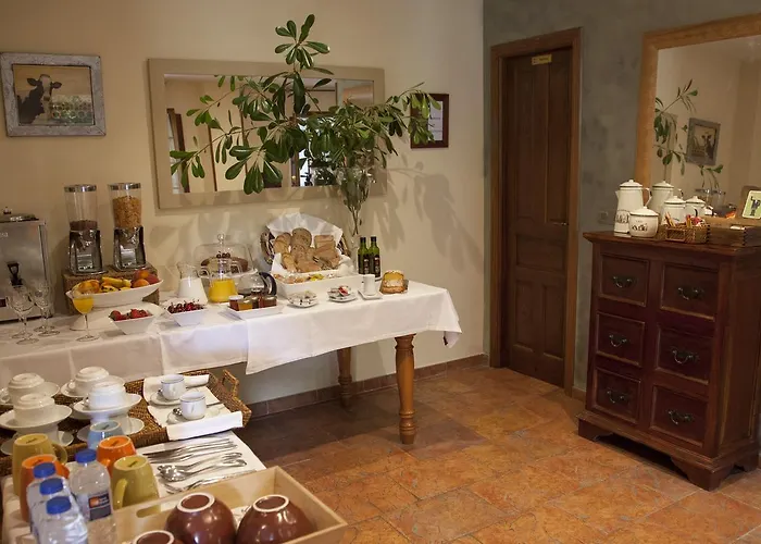 Casonas De Avellaneda 3*