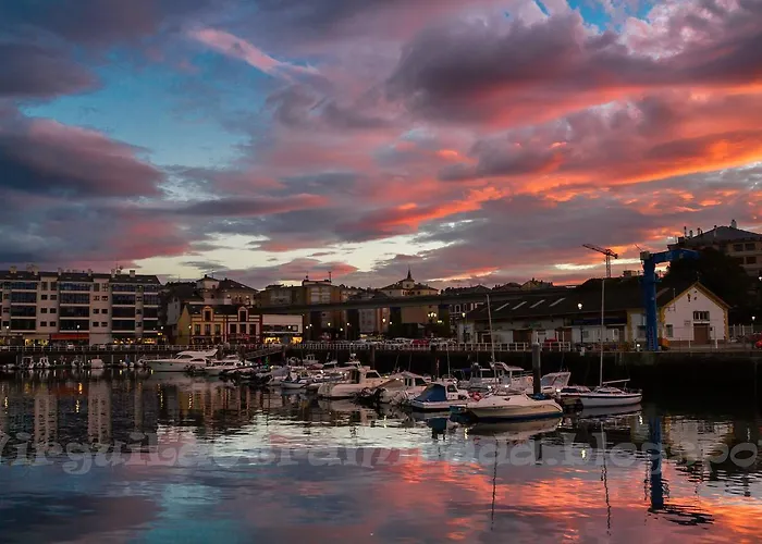 Casonas De Avellaneda 3*